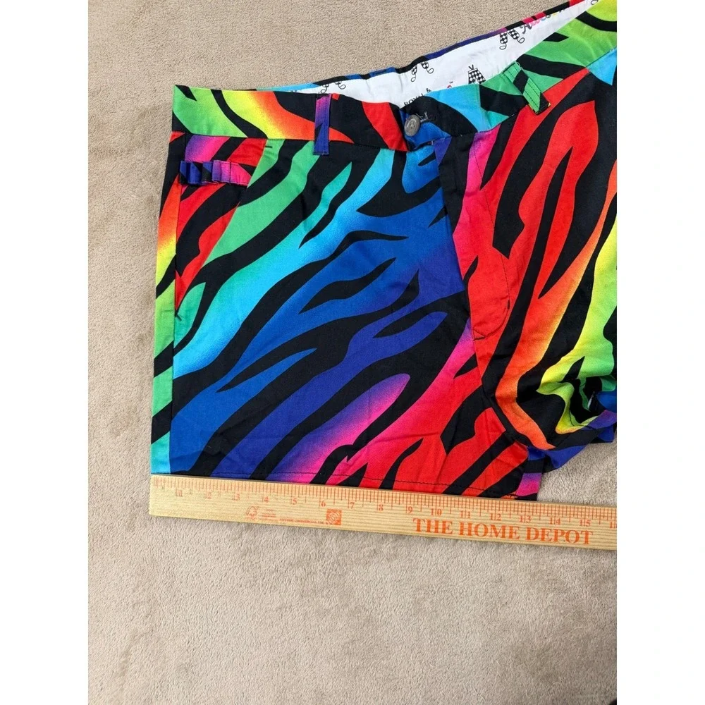 Royal & Awesome Mens Rainbow Zebra Golf Shorts size 38 Multi Color Stretch EUC‎
